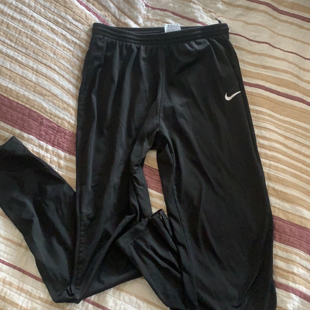 Black Nike joggers
